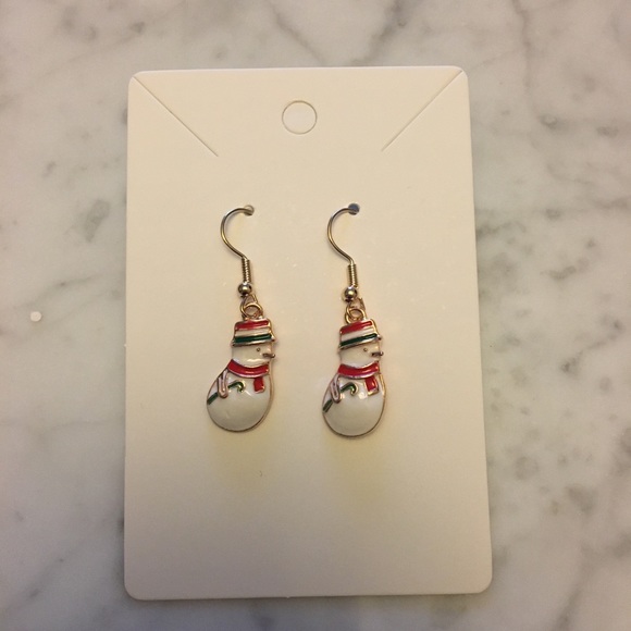 Christmas Earrings Bundle 🎅🏼🎄⛄️❄️ - Picture 9 of 14
